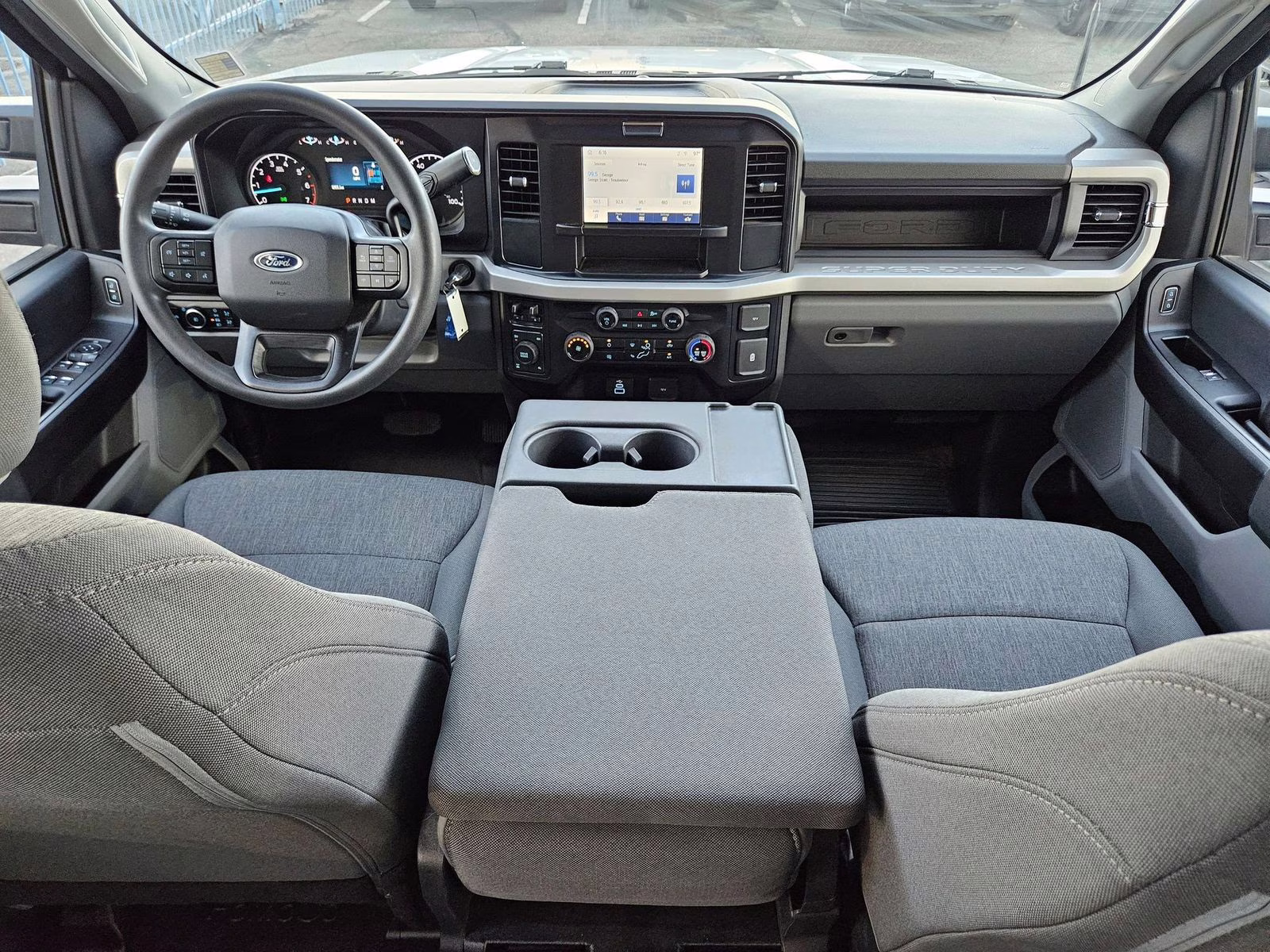 2025 Oxford White Ford Super Duty F-350 SRW XL 4X4 Truck