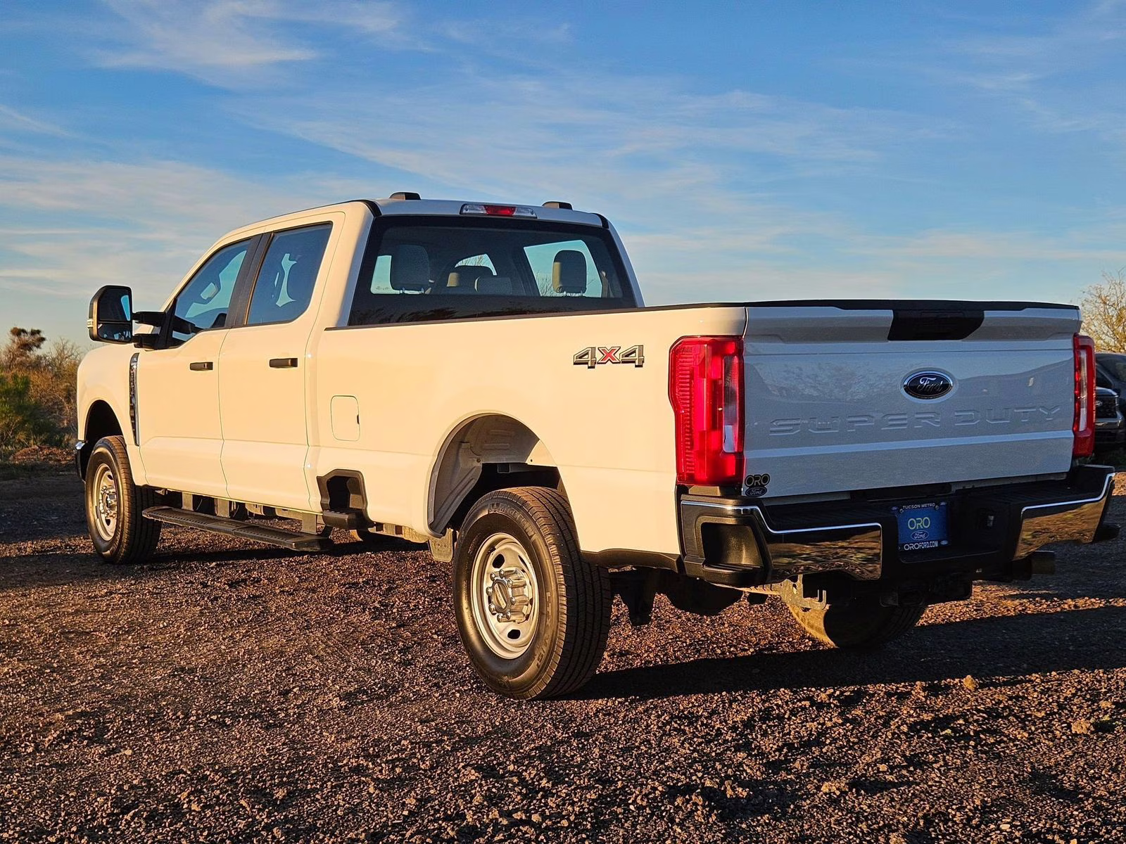 2025 Oxford White Ford Super Duty F-350 SRW XL 4X4 Truck