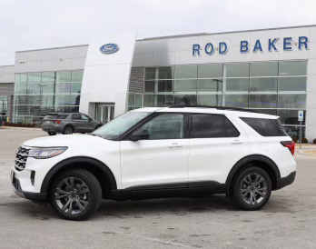 2026 Star White Metallic Tri-Coat Ford Explorer Active w/200A Pkg 4X4 SUV