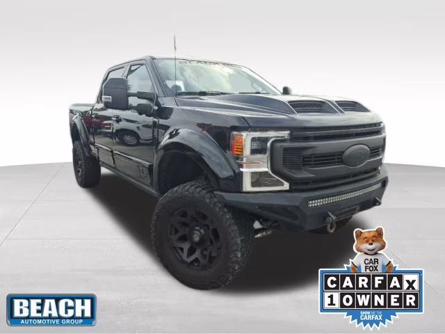 2020 Black Metallic Ford Super Duty F-250 SRW Lariat 4X4 Truck