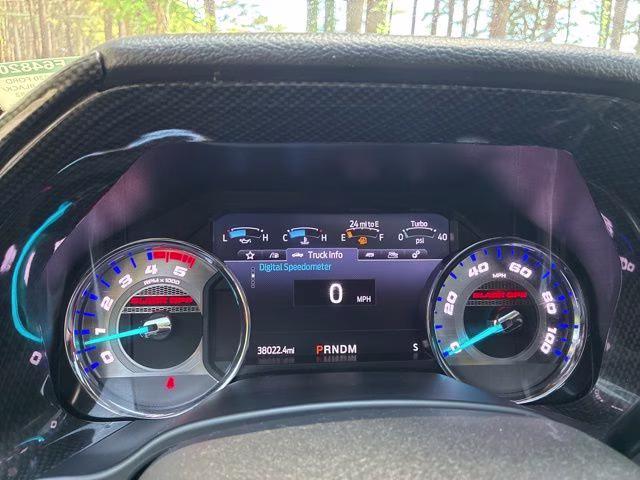 2020 Black Metallic Ford Super Duty F-250 SRW Lariat 4X4 Truck