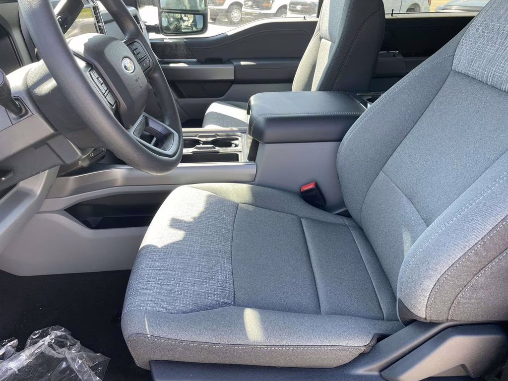 2026 Agate Black Metallic Ford Super Duty F-250 SRW XLT 4X4 Truck