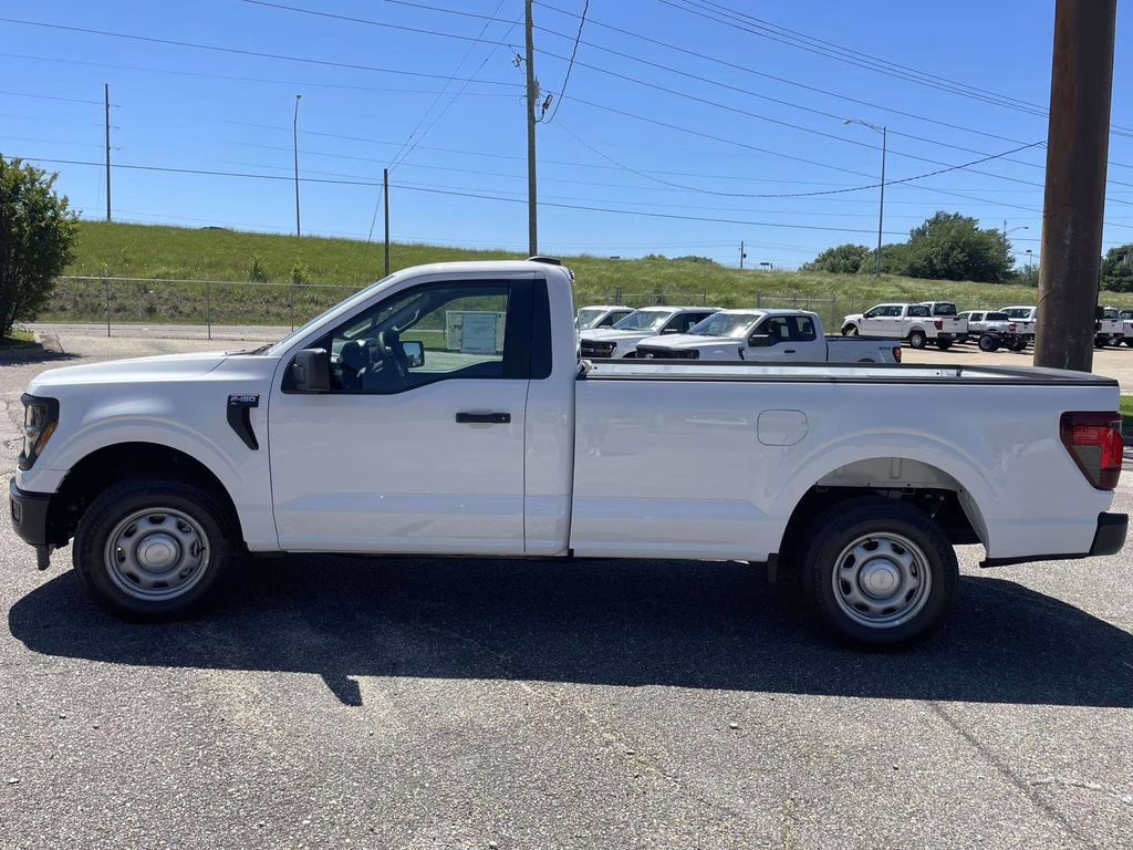 2026 Oxford White Ford F-150 XL RWD Truck