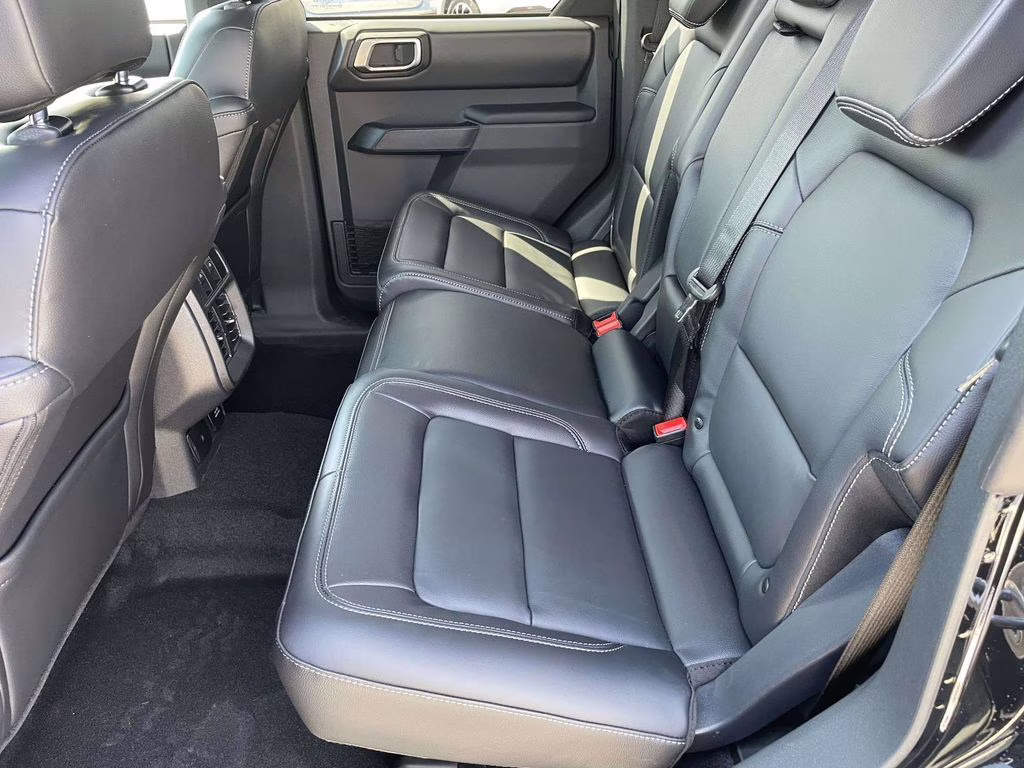 2026 Shadow Black Ford Bronco Outer Banks 4X4 SUV