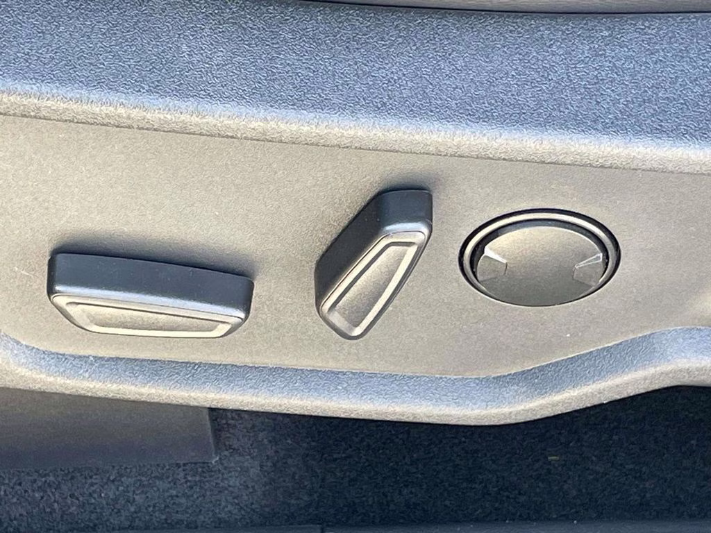 2026 Shadow Black Ford Bronco Outer Banks 4X4 SUV