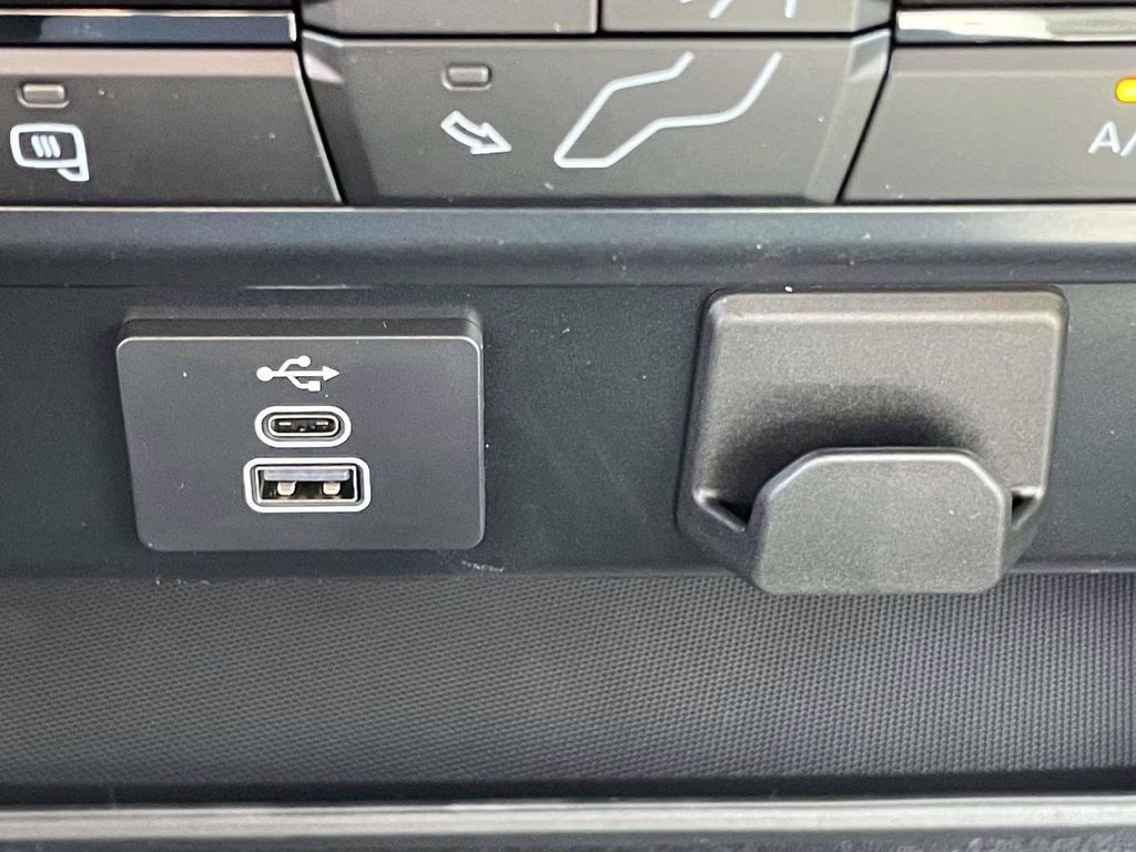 2026 Oxford White Ford F-150 XL RWD Truck