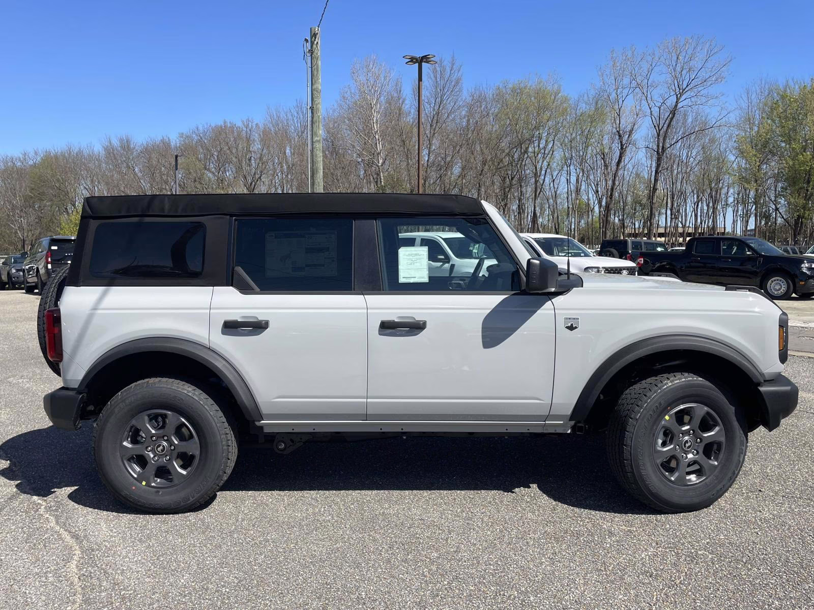 2026 Avalanche Gray Ford Bronco Big Bend 4X4 SUV