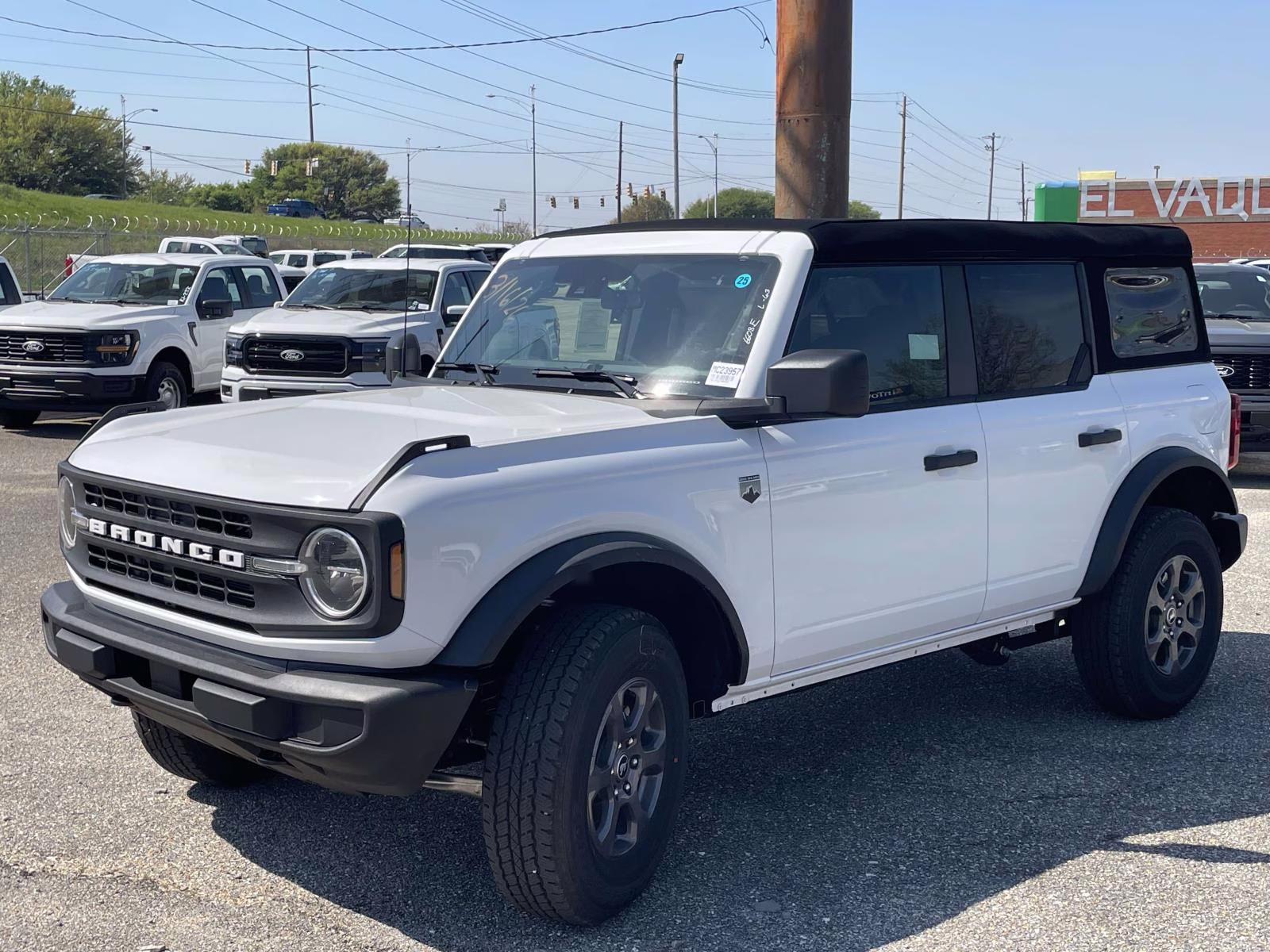 2026 Oxford White Ford Bronco Big Bend 4X4 SUV