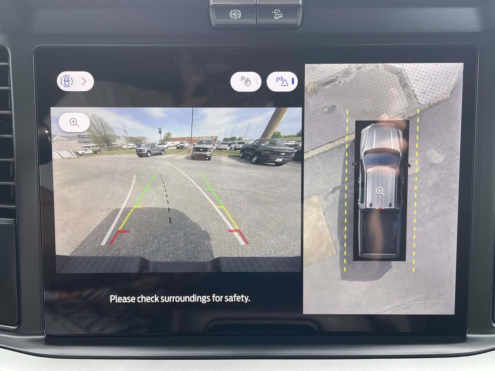 2026 Oxford White Ford Super Duty F-250 SRW XLT 4X4 Truck