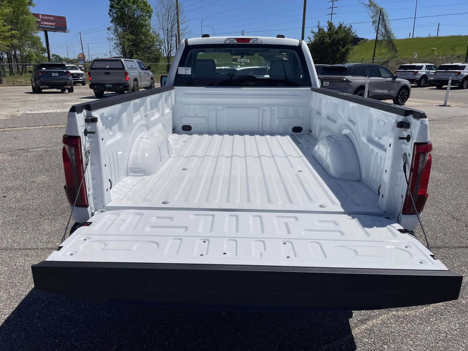 2026 Oxford White Ford F-150 XL RWD Truck