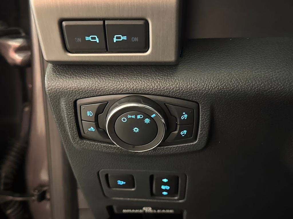 2022 Carbonized Gray Metallic Ford Super Duty F-350 SRW Platinum 4X4 Truck