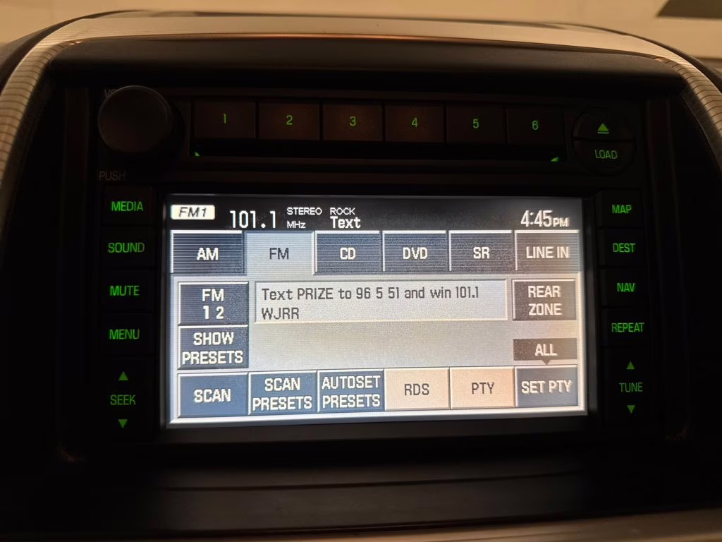 2007 Creme Brulee Clearcoat Ford Edge SEL FWD SUV