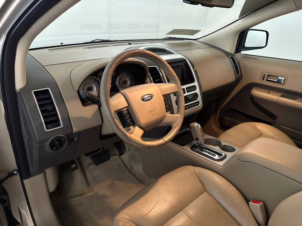 2007 Creme Brulee Clearcoat Ford Edge SEL FWD SUV