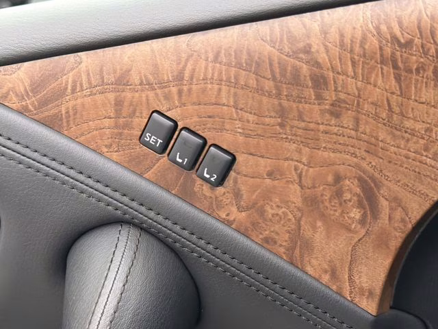 2023 Gun Metallic Nissan Armada SL 4X4 SUV