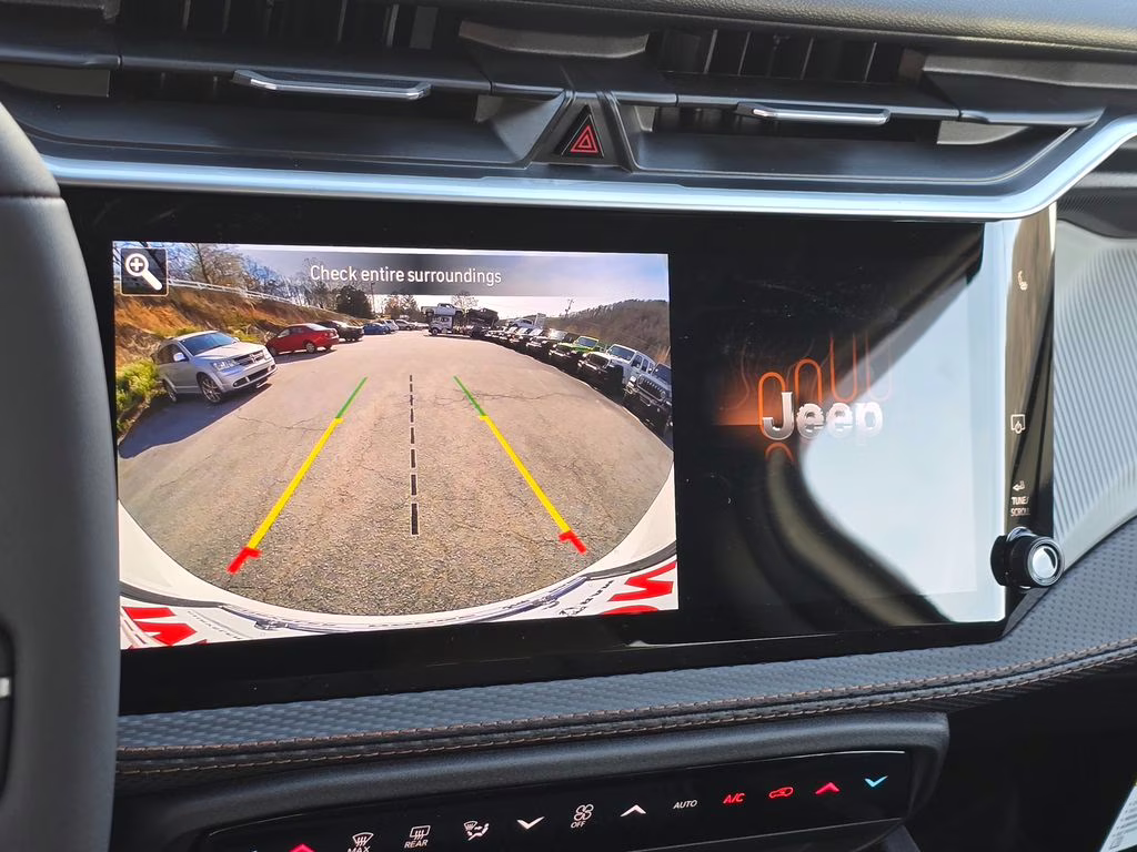 2026 Bright White Clearcoat Jeep Cherokee Limited 4X4 SUV