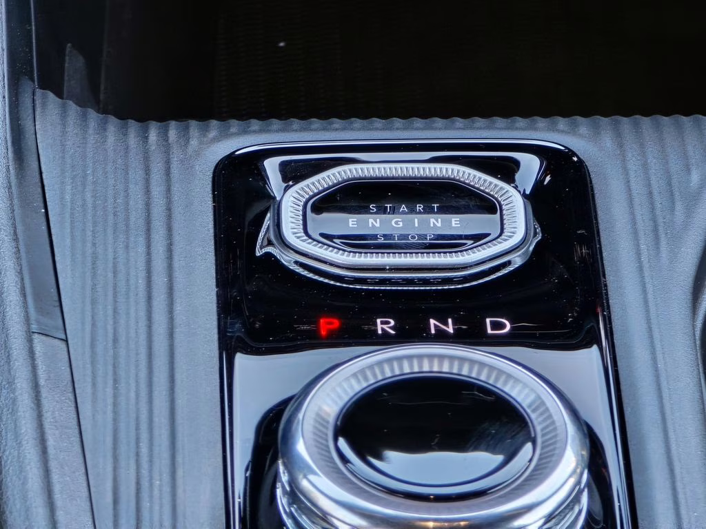 2026 Bright White Clearcoat Jeep Cherokee Limited 4X4 SUV