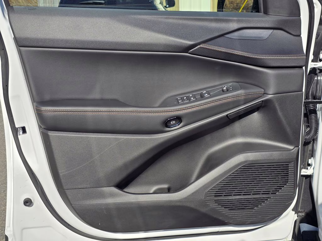 2026 Bright White Clearcoat Jeep Cherokee Limited 4X4 SUV