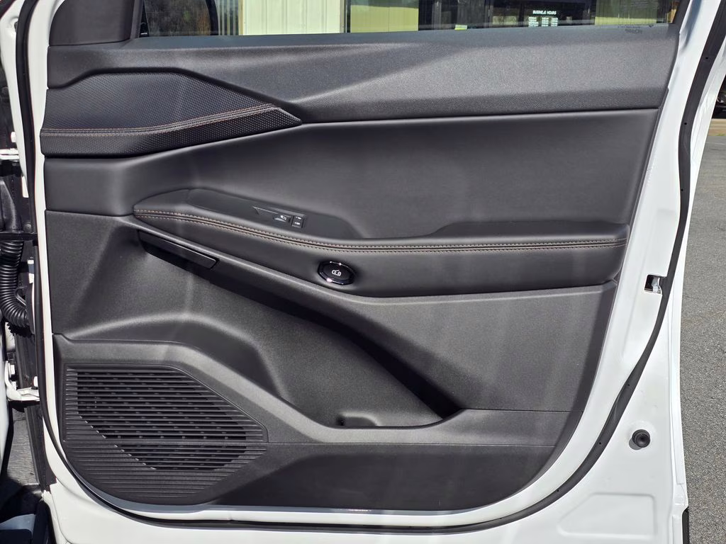 2026 Bright White Clearcoat Jeep Cherokee Limited 4X4 SUV