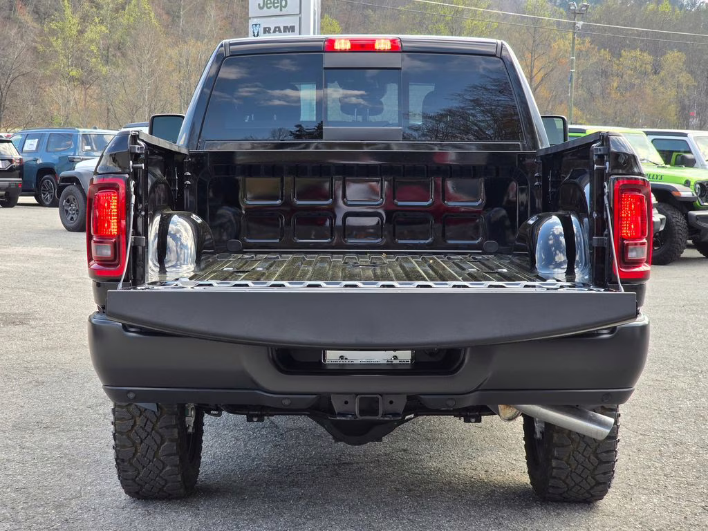 2026 Diamond Black Crystal Pearlcoat Ram 2500 Tradesman 4X4 Truck