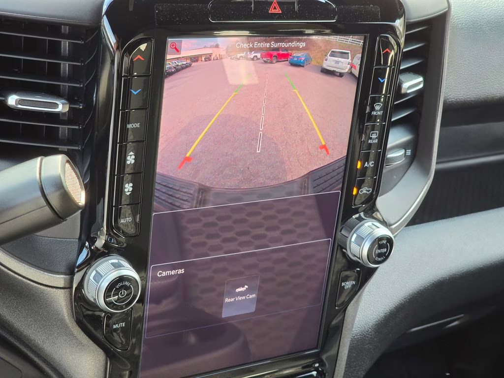 2026 Diamond Black Crystal Pearlcoat Ram 2500 Tradesman 4X4 Truck