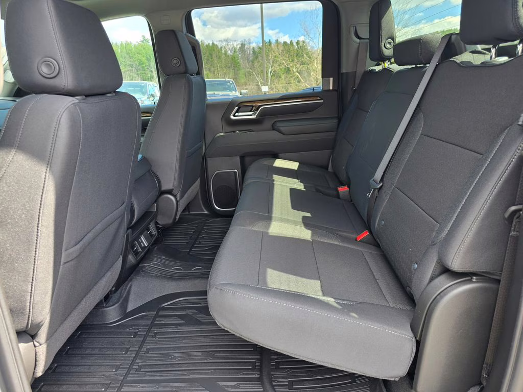 2026 Sterling Metallic GMC Sierra 3500HD SLE 4X4 Truck