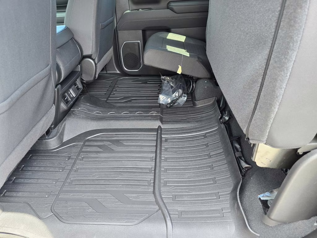 2026 Sterling Metallic GMC Sierra 3500HD SLE 4X4 Truck