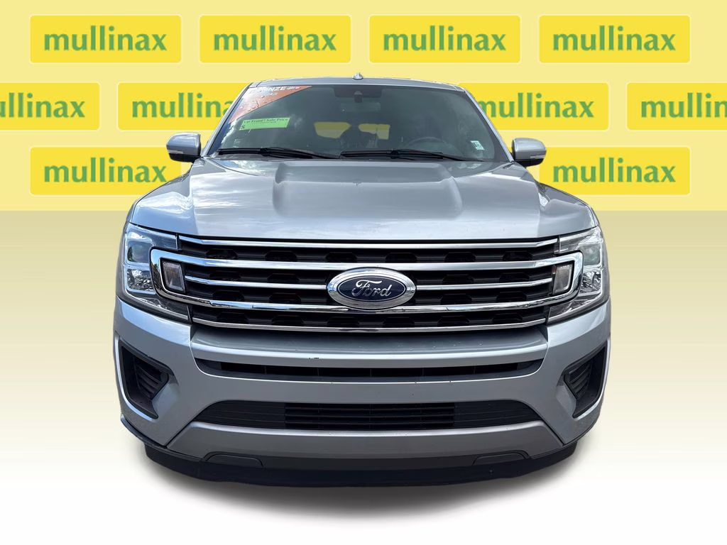 2021 Iconic Silver Metallic Ford Expedition Max XLT RWD SUV