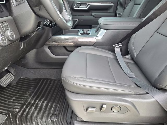 2026 Summit White Chevrolet Silverado 2500HD LTZ 4X4 Truck