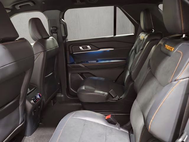 2026 Agate Black Metallic Ford Expedition Tremor 4X4 SUV