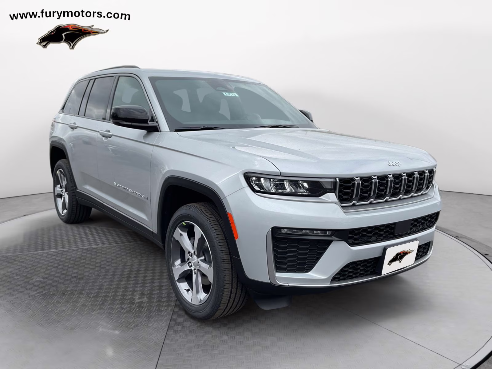 2026 Silver Zynith Jeep Grand Cherokee Limited 4X4 SUV