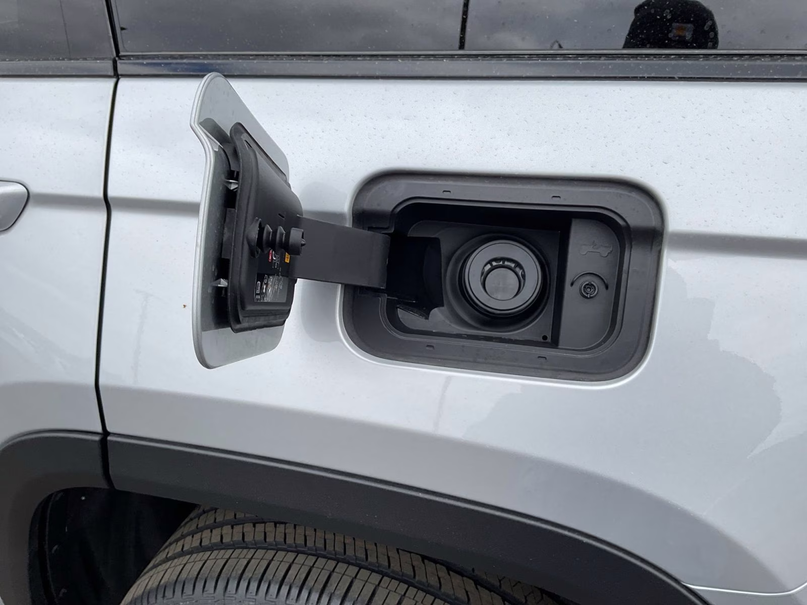 2026 Silver Zynith Jeep Grand Cherokee Limited 4X4 SUV