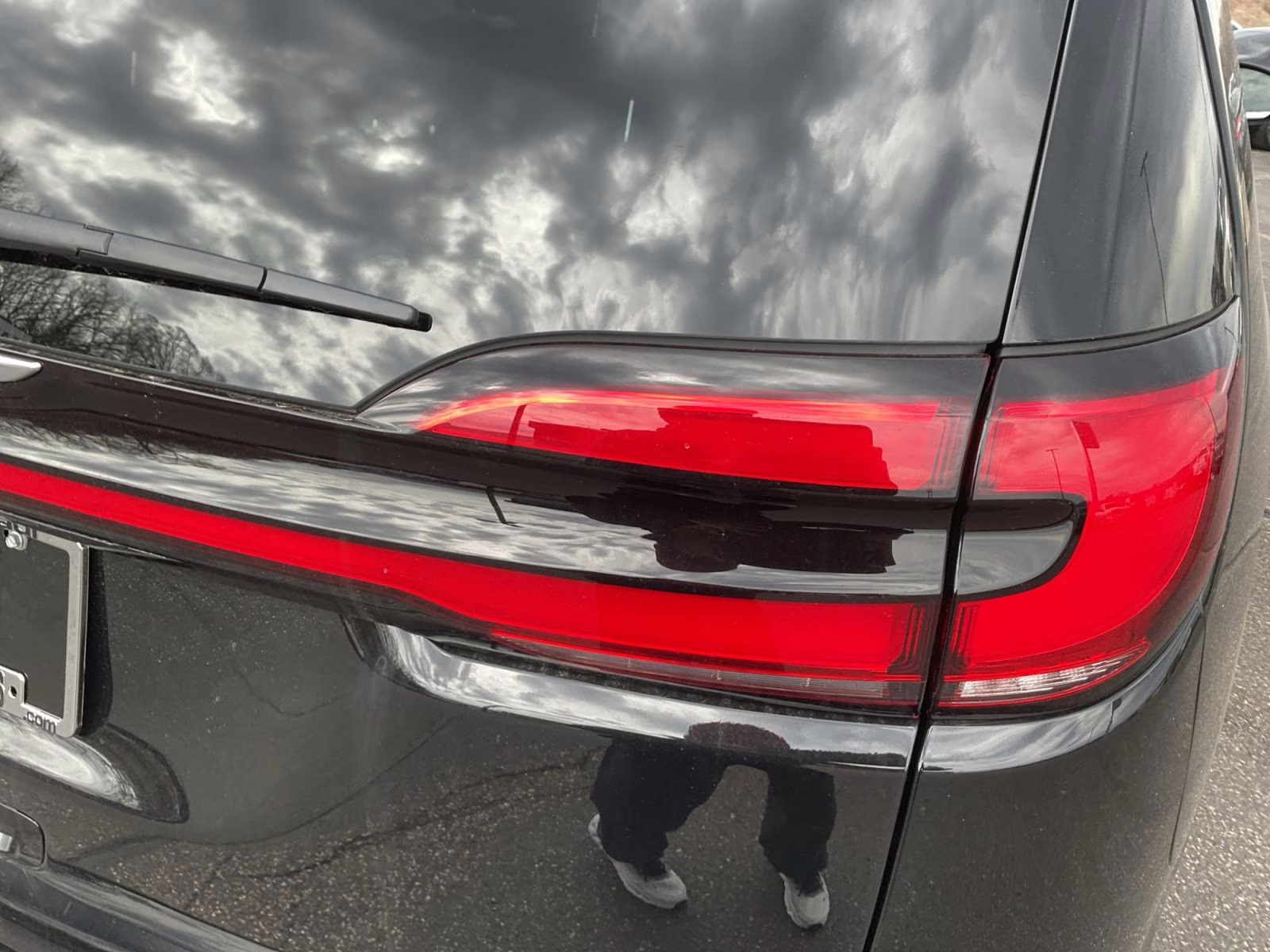 2026 Diamond Black Crystal Pearlcoat Chrysler Pacifica Select AWD Van