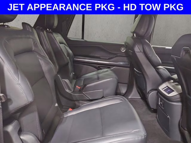 2026 Pristine White Metallic Tri-Coat Lincoln Navigator L Reserve 4X4 SUV