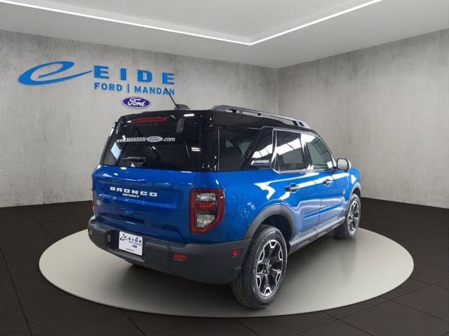 2026 Velocity Blue Metallic Ford Bronco Sport Outer Banks 4X4 SUV