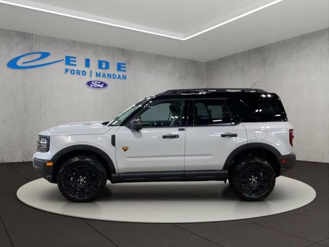 2026 Space White Metallic Ford Bronco Sport Badlands 4X4 SUV