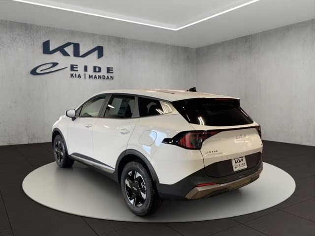 2026 Glacial White Pearl Kia Sportage LX AWD SUV