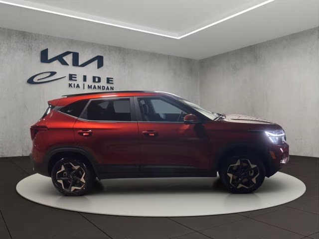 2026 Mars Orange Kia Seltos S AWD SUV