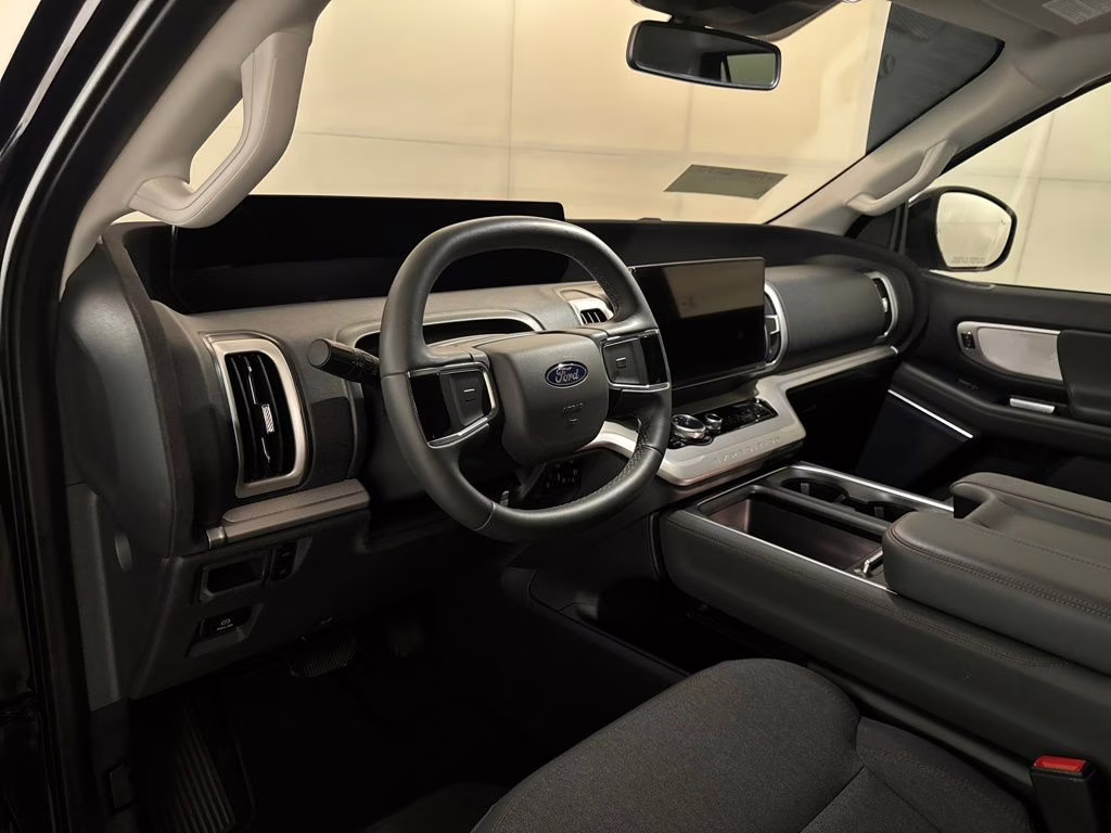 2025 Agate Black Metallic Ford Expedition Max Active RWD SUV