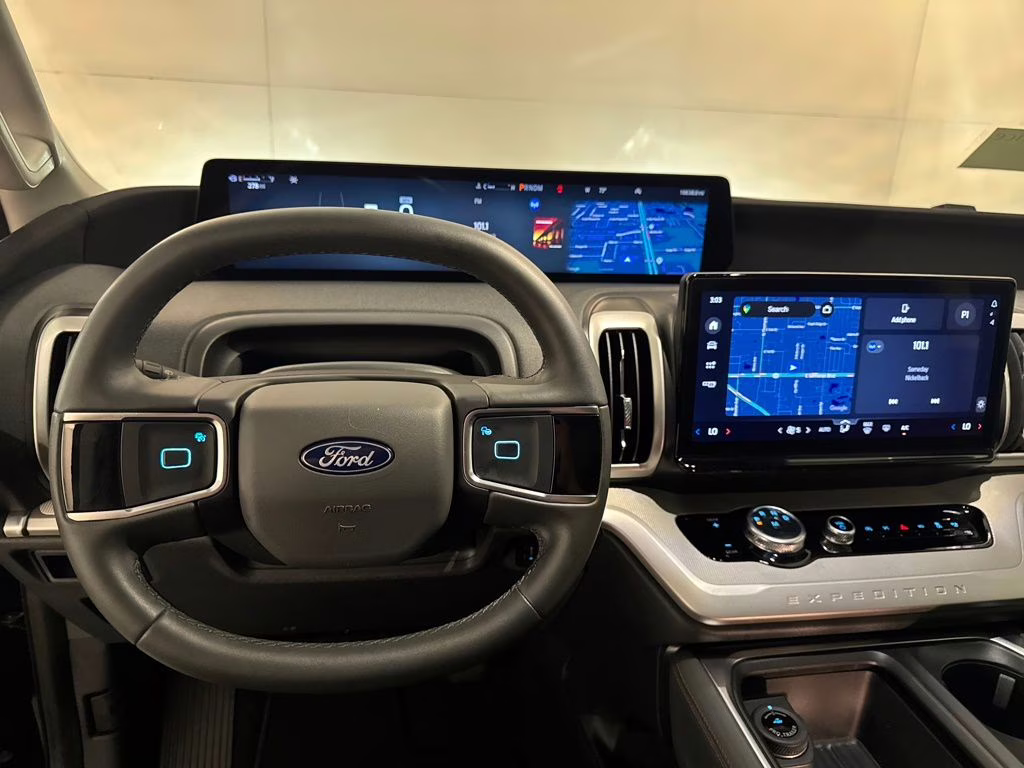 2025 Agate Black Metallic Ford Expedition Max Active RWD SUV