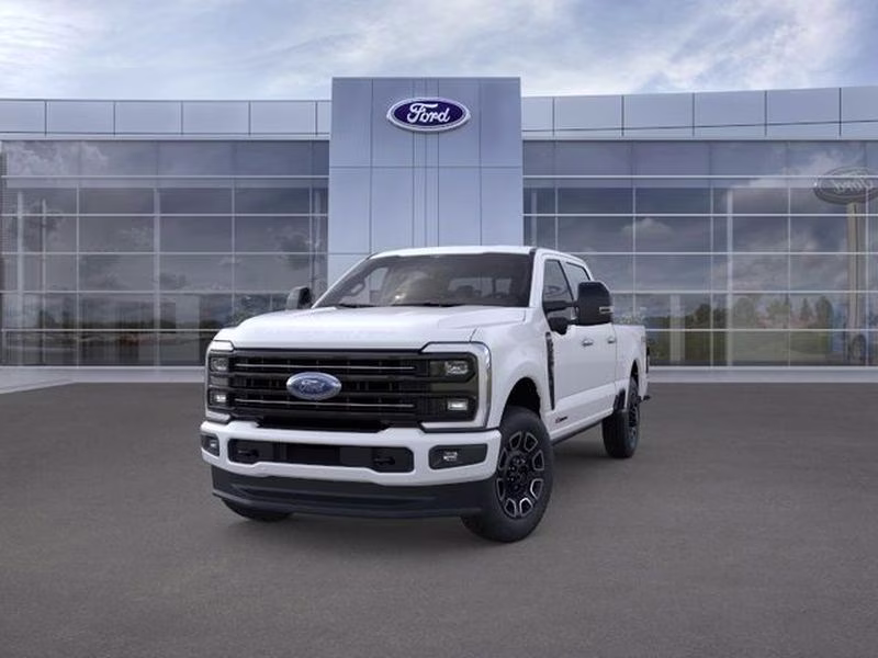 2026 Star White Metallic Tri-Coat Ford Super Duty F-250 SRW Platinum 4X4 Truck