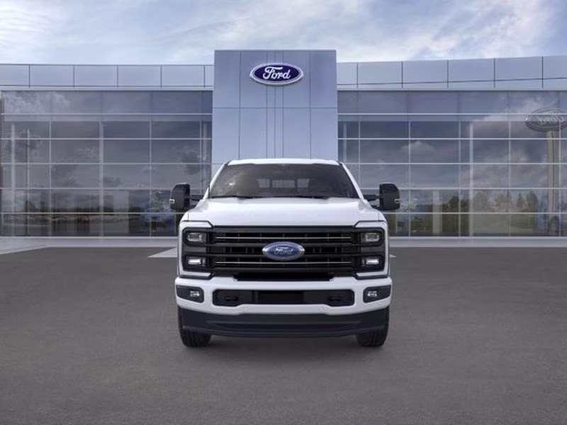 2026 Star White Metallic Tri-Coat Ford Super Duty F-250 SRW Platinum 4X4 Truck