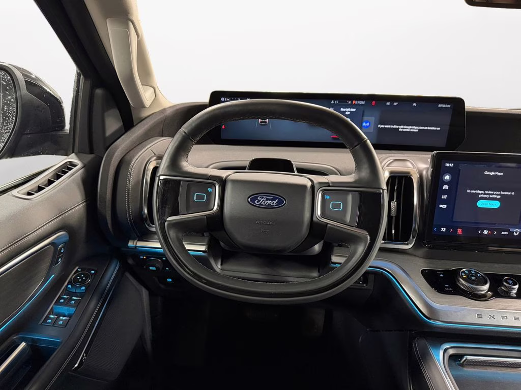 2025 Black Metallic Ford Expedition Max Platinum w/Bluecruise & Drivers Pkg 4X4 SUV