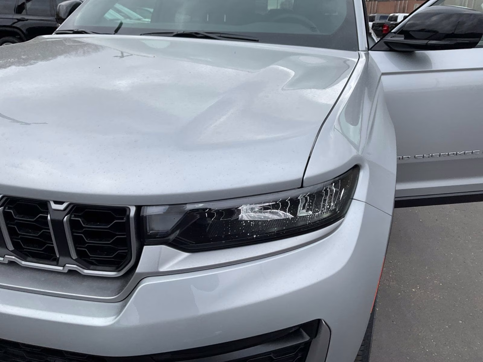 2026 Silver Zynith Jeep Grand Cherokee Limited 4X4 SUV