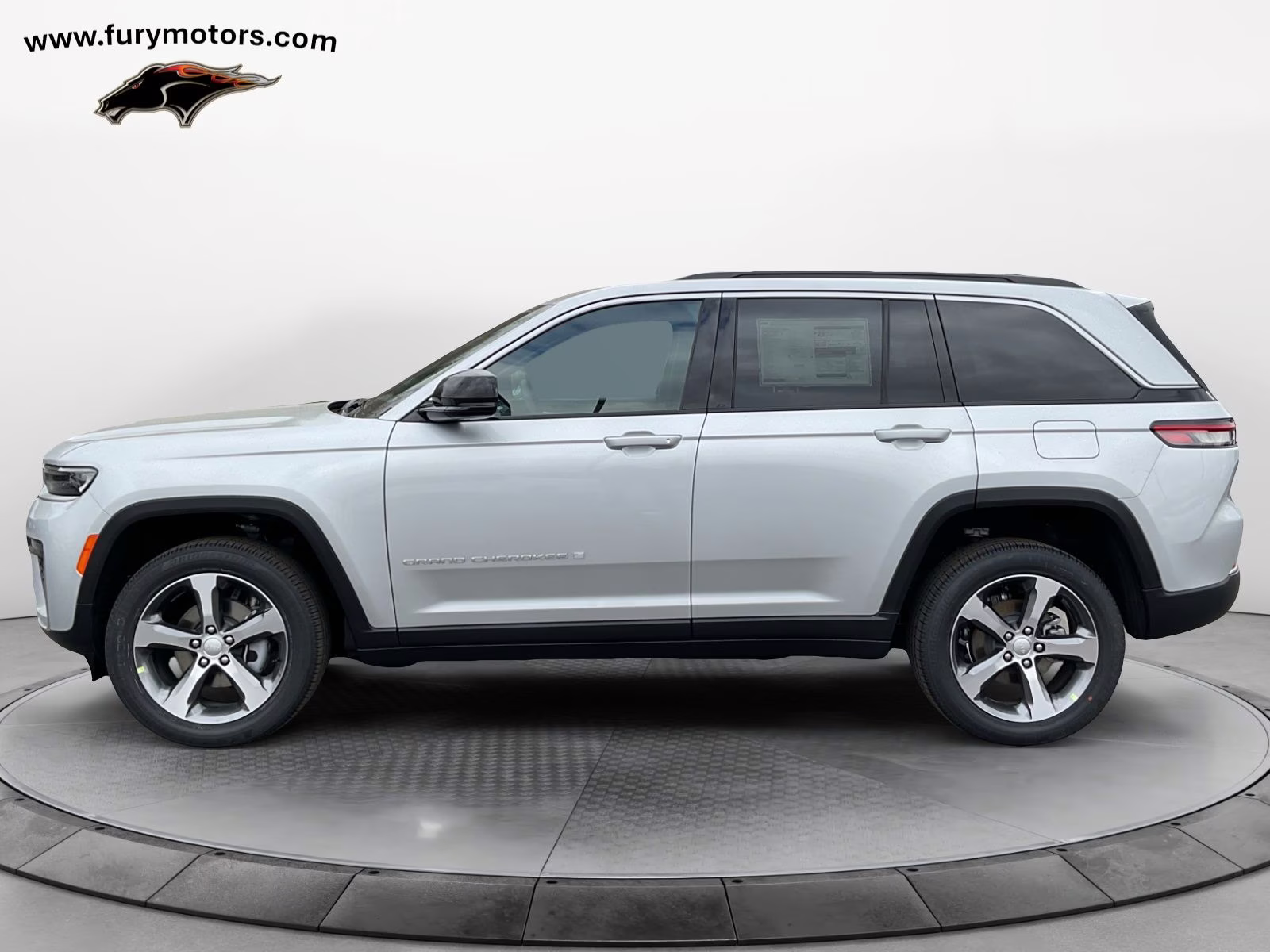 2026 Silver Zynith Jeep Grand Cherokee Limited 4X4 SUV