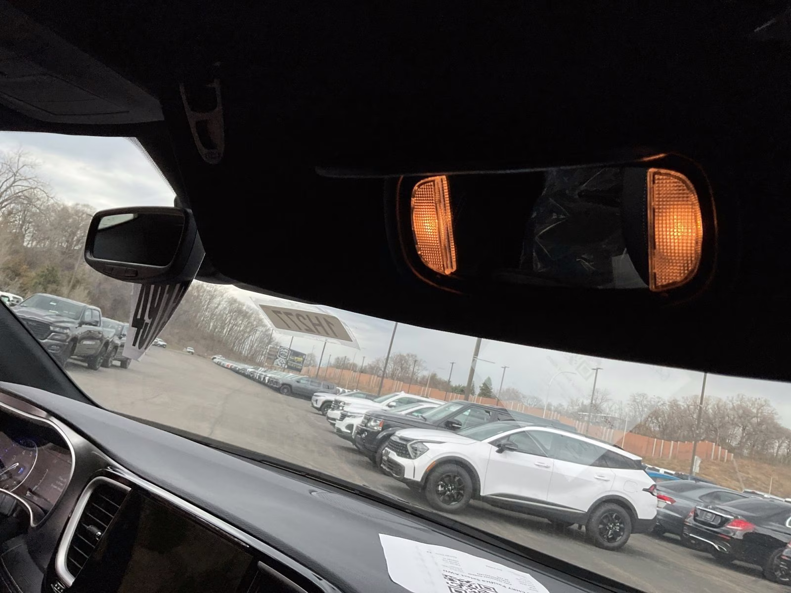 2026 Diamond Black Crystal Pearlcoat Chrysler Pacifica Select AWD Van