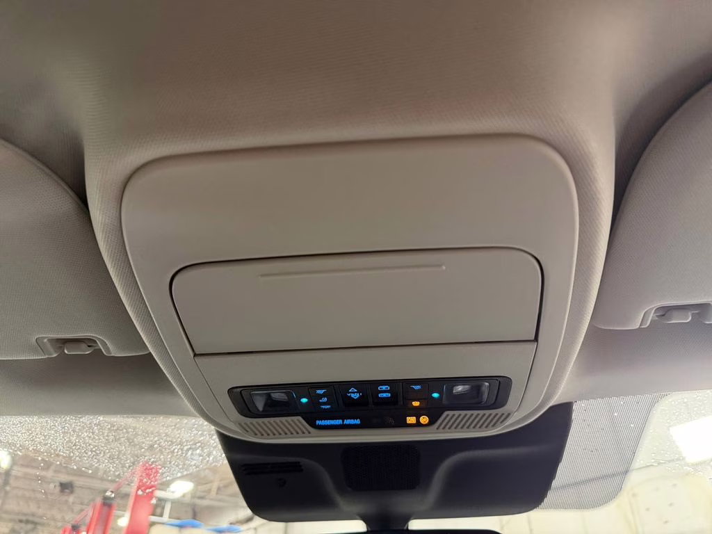 2025 Black Metallic Ford Expedition Max Platinum w/Bluecruise & Drivers Pkg 4X4 SUV