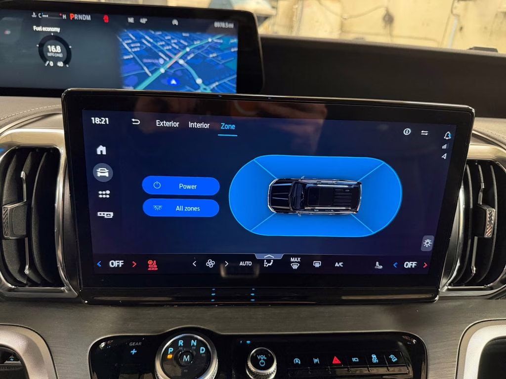 2025 Black Metallic Ford Expedition Max Platinum w/Bluecruise & Drivers Pkg 4X4 SUV