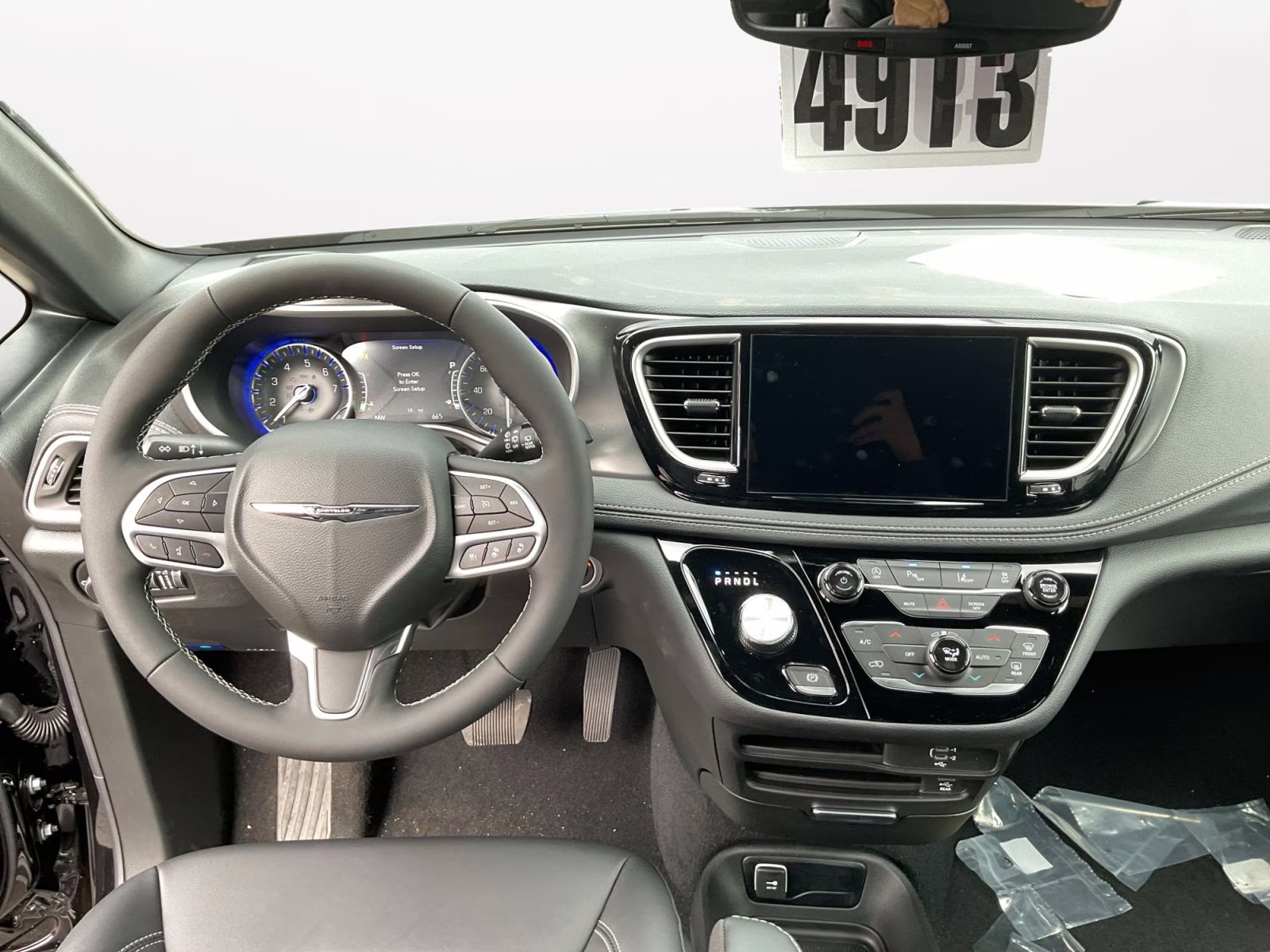 2026 Diamond Black Crystal Pearlcoat Chrysler Pacifica Select AWD Van