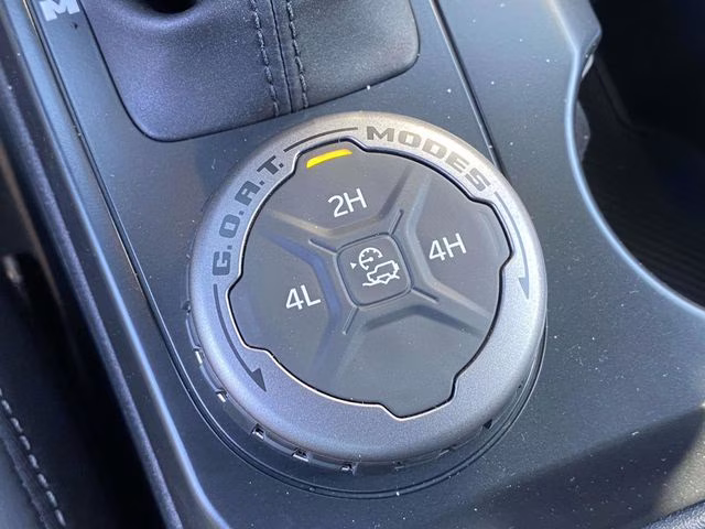 2026 Shadow Black Ford Bronco Outer Banks 4X4 SUV