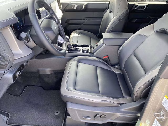 2026 Gray Ford Bronco Outer Banks 4X4 SUV